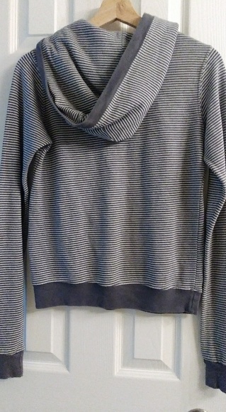 Grayish Blue/White Striped Sweater - Picture 3 of 5